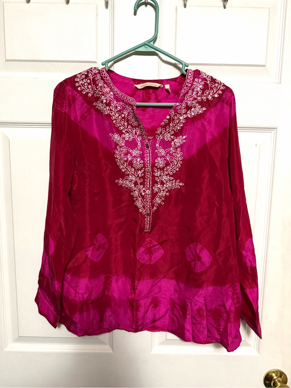 Soft Surroundings Fuchsia Embroidered V-Neck Tunic